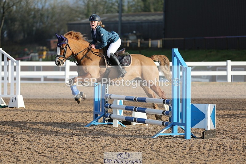 240211A-095715-01675 - Cls 1 Pony Intro 70cm