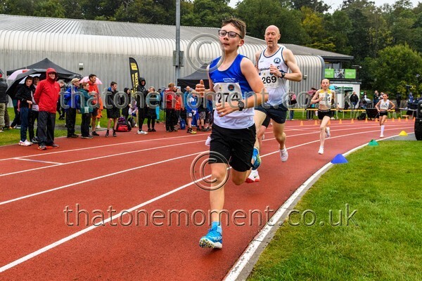 Monument25-520803 - Set Two