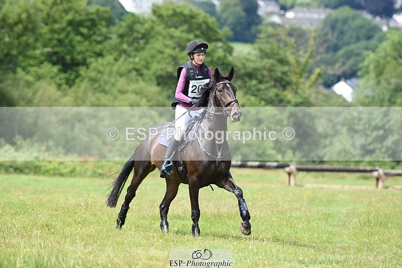 230625-111730-02323 - XC 90cm 11.00 to 12.00