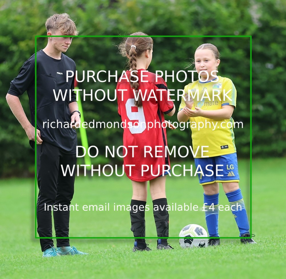 IMG4 - Kendal United Girls Under 10 vs Halton Lionesses Under 10 (14/9/25)