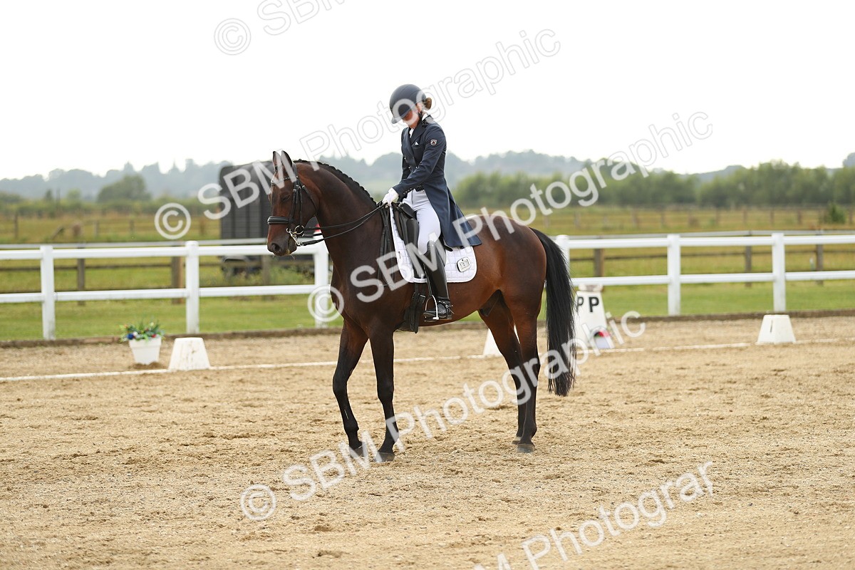 SBM_018373 - Class 11 - INT IN 15.40-16.12