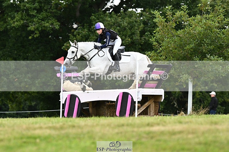 240825X-142951-35021 - 80cm XC 14.30 to 15.30