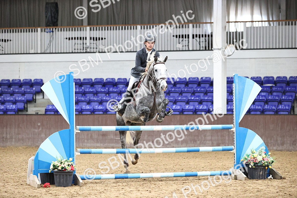 SBM_001064 - Class 5 - Blue Chip Pony Newcomers 1.00m Open