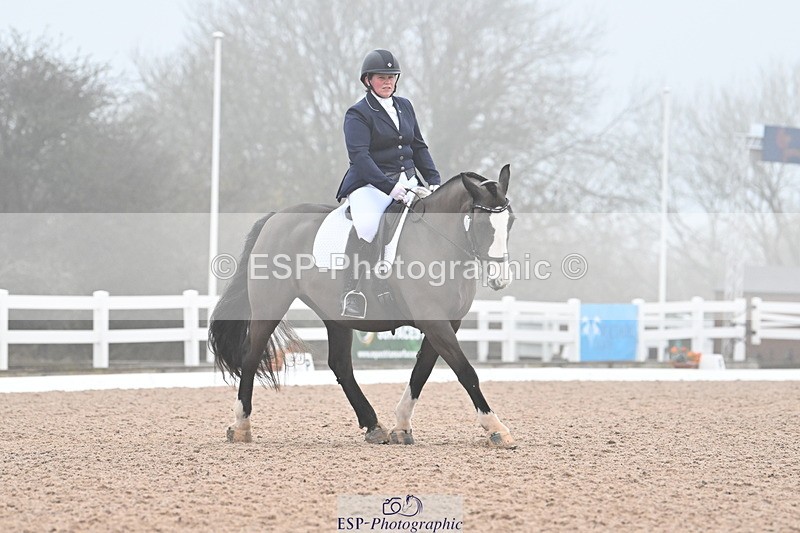 240217A-100603-00536 - 101-Chloe.Walton-La.Comtesse.Noire