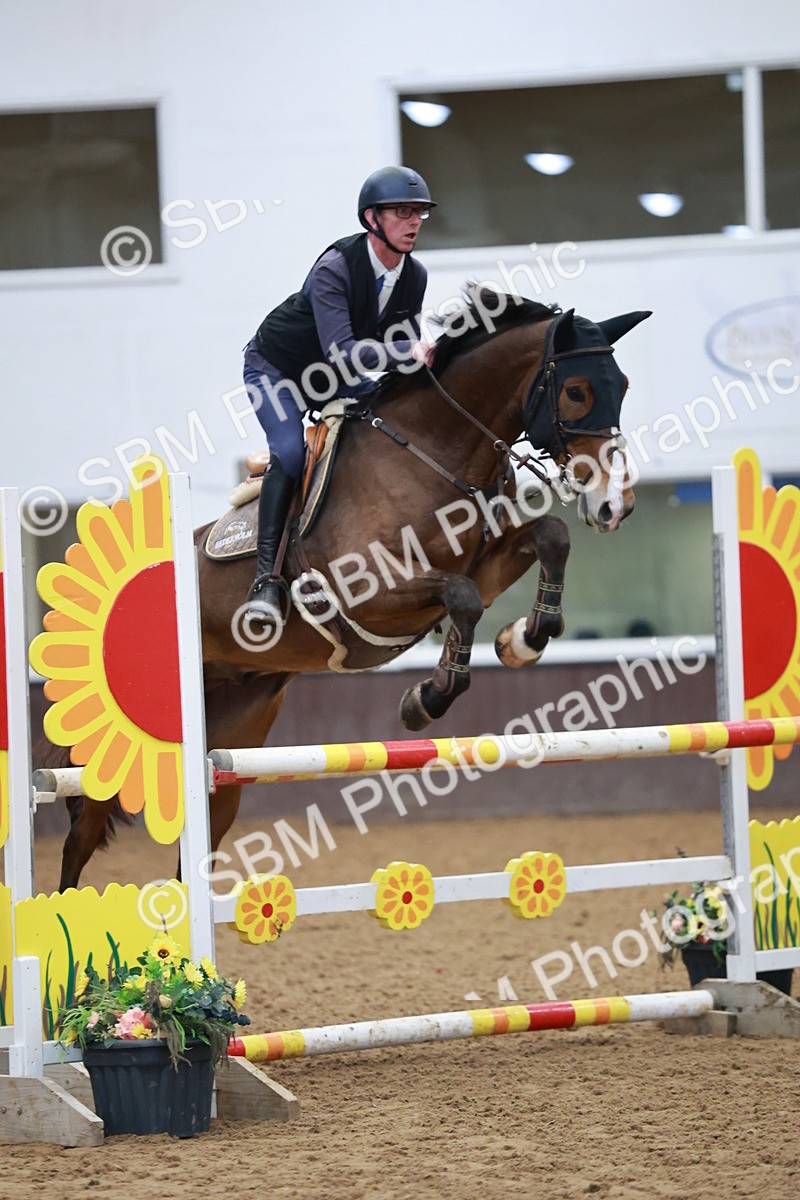 SBM_004055 - Class 11 - Senior Newcomers - 1.10m