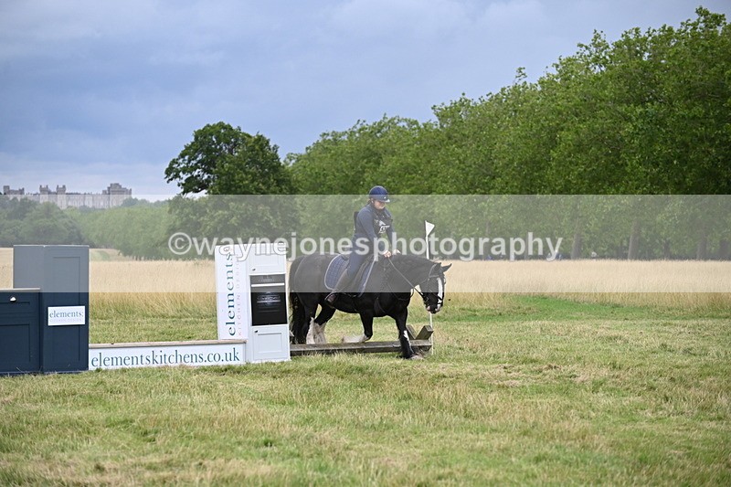 WJ6_3043 - Time at Jump 11:06 to 11:40