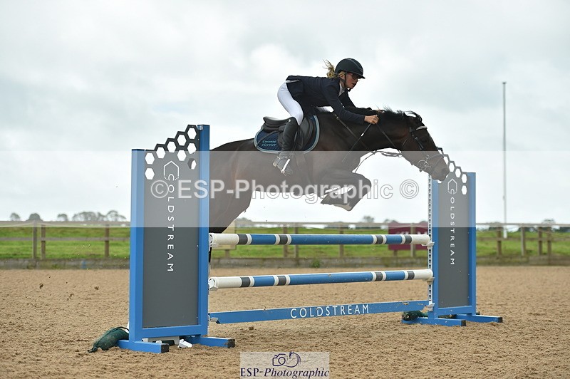 230819A-112616-00405 - Cls 37+38 Springboard +Summer/Winter 128cm + 138cm