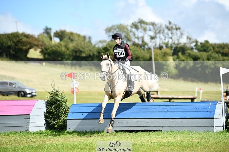 250831-144456-10580 - O-705-Imogen.Knight