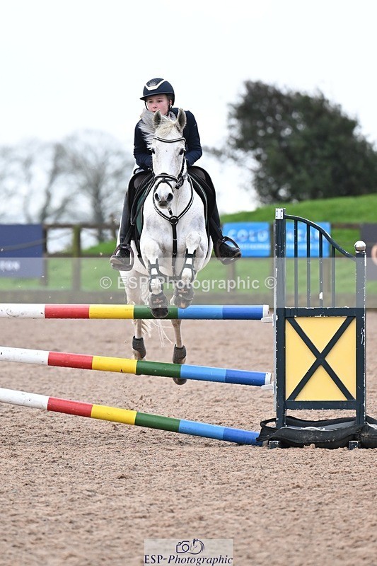 260207-114026-00286 - Cls 14 & 15 Pony Newcomers & Foxhunter 1m & 1.10m