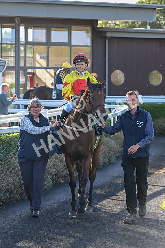 300926-Race 5-Vince Le Prince-6818 - Race 5 4.15pm Bet At racingtv.com Handicap (Div II)