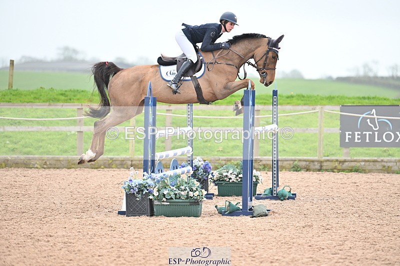 240405A-121918-01173 - Cls 3 Foxhunter