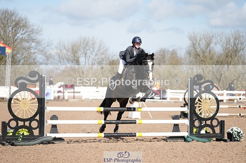 250329-102516-03621 - Cls 20 British Novice and 90cm