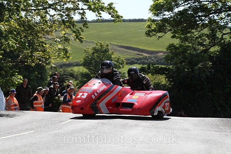 Howard Baker/ Mike Killingsworth - Sure Sidecar Race 2