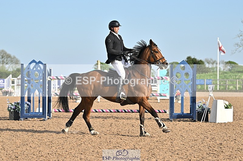 240511A-183952-15732 - Cls 39 Chard Equ Derby