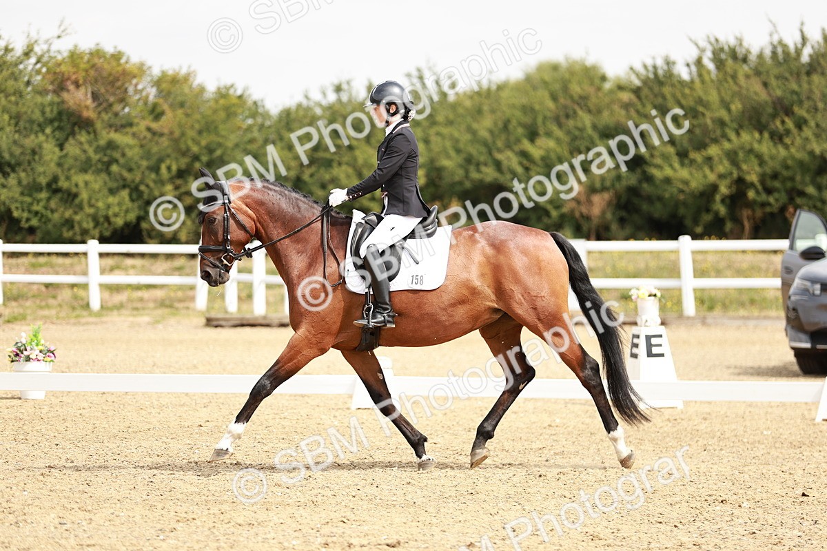 SBM_002647 - Class 6 - Novice 6 Silver - 10.17-11.20