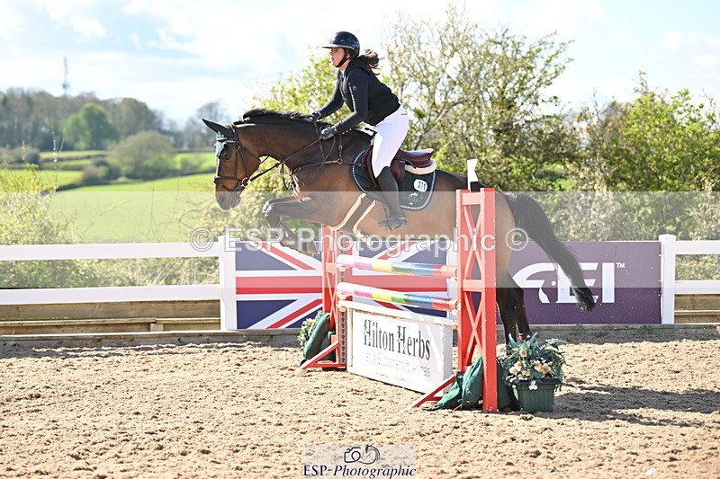 240419A-161108-08801 - Cls 14, 1 Star Bronze Tour 1.10m