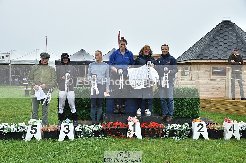 240901A-203352-11195 - 100 Presentation