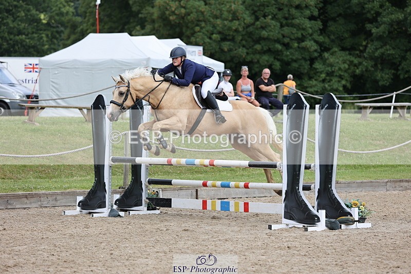 250614A-095250-05447 - Cls 26 British Novice and 90cm Open
