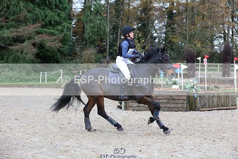 231118-132548-01837 - Cls 3 90cm