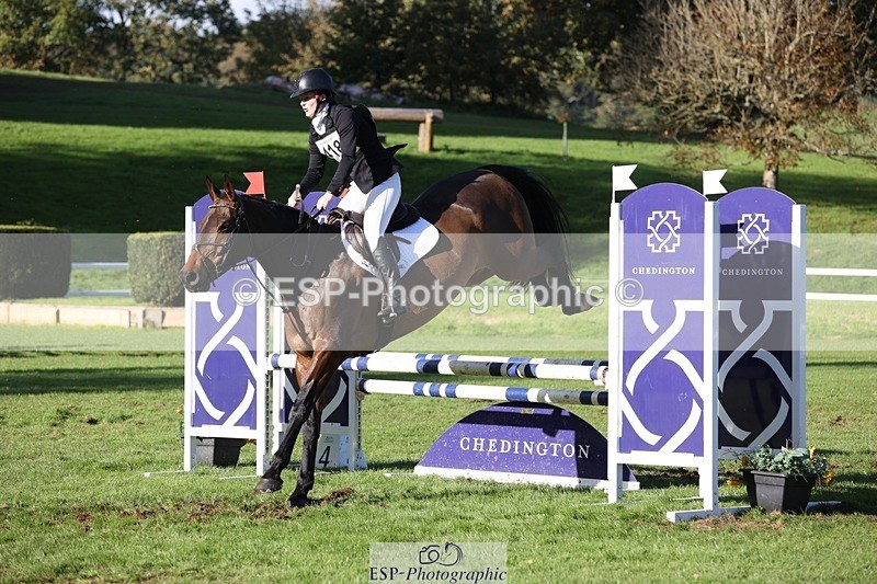 231022-150932-29649 - 418-PENHILL.REX-Lesley.Mitton-TrotUp+SJ