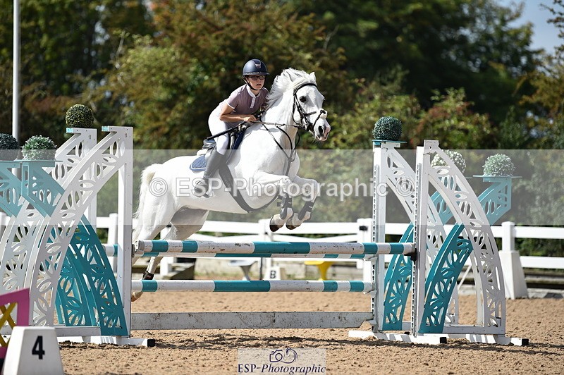 230903A-120800-04379 - Cls 19 Pony Discovery & 90cm Open