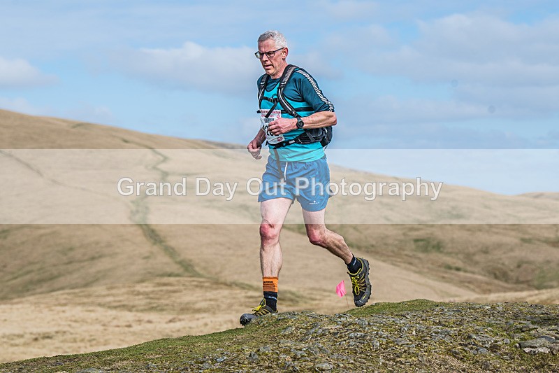Arant haw-313 - Kendal Winter League Arant Haw Fell Races Sunday 2nd April 2023