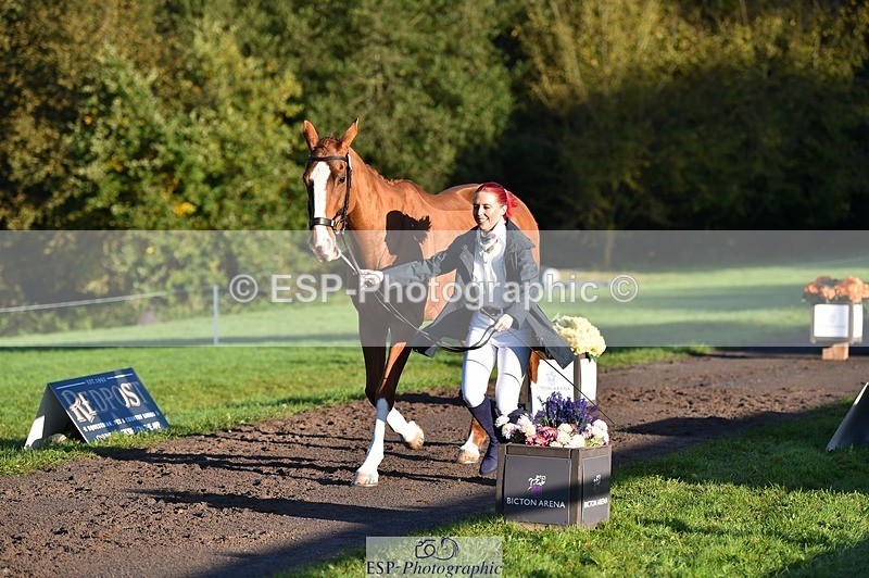 231022-091334-21628 - 613-CAVS.GIRL-Anna.Webster-TrotUp+SJ