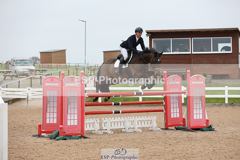 241101A-140759-02360 - FRI Cls 6 Foxhunter and 1.20m Open