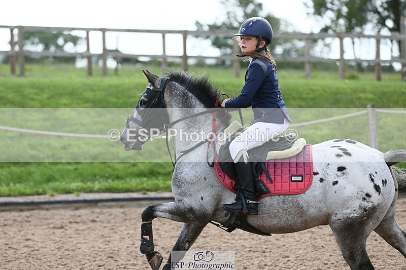 230715A-090428-00232 - Cls 13 Stepping Stones 128cm & 138cm