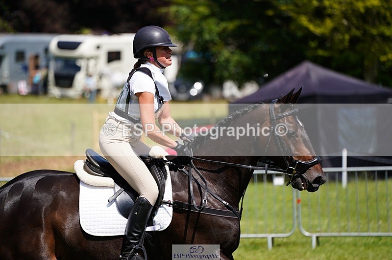 240629X-103204-1033 - 051-Marie_Webber-BENNY'S_DOUBLE_DIAMOND