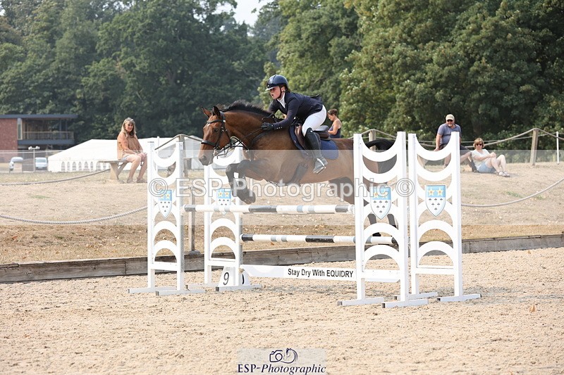 250816A-152339-02422 - Cls 8 Snr Newcomers