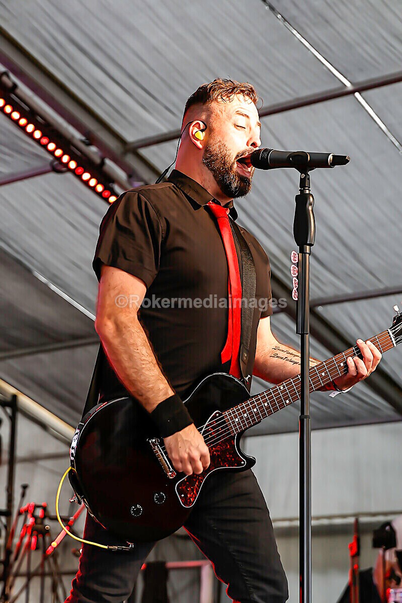 Sunday-270 - MINETY 2025