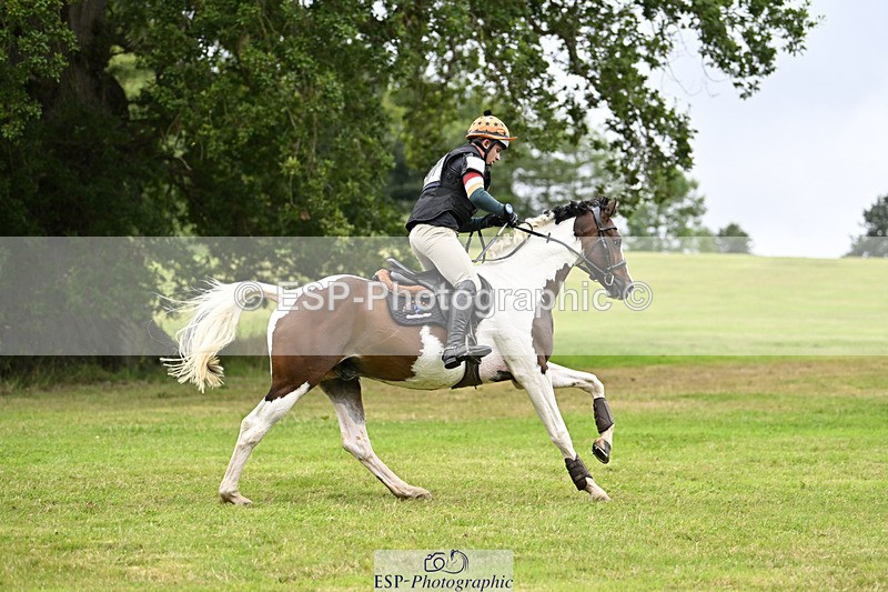 240825X-172722-37749 - 80cm XC 16.30 to 17.30