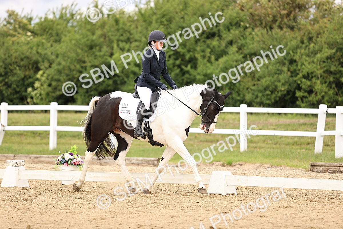 SBM_002775 - Class 2 - Novice 4 - 12.00-13.10