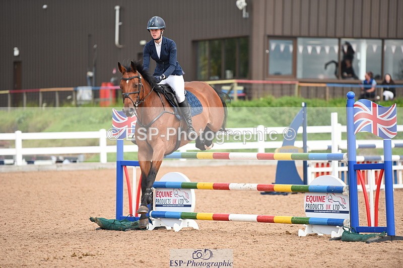 230902A-122524-01015 - Cls 9 1.10m Amateur Quali