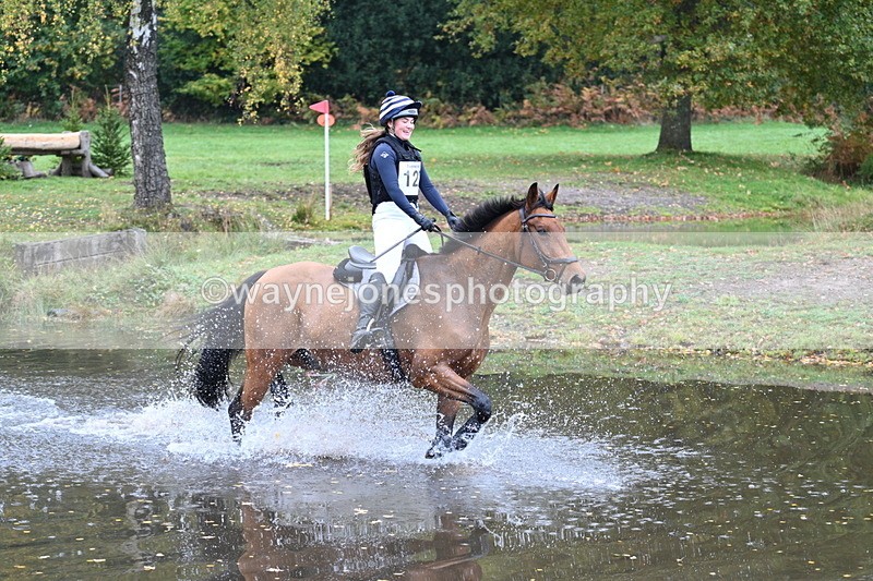 WJ7_3091 - Time 10:47 to 11:11 at the water