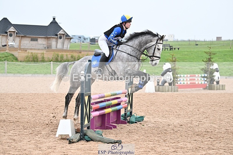 250118-135741-01375 - Cls 3A&B 90cm 13.20 to Coursewalk