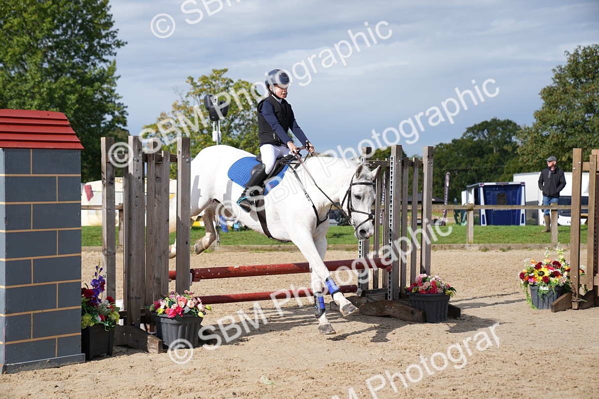 SBM_02404 - J55 - Clear Round 60cm