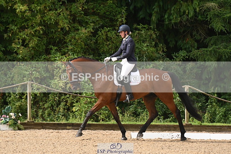 250719A-095218-03131 - 101-Sophie.Douglas-Paquino.V'ant.Goovahof