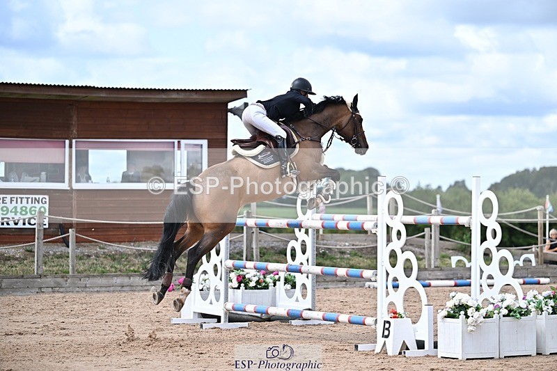 250731-140800-01053 - Cls 04 7Yr Old Jump Off