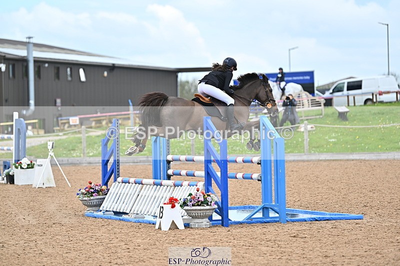 240506A-140916-09247 - Cls 7 148cm Grand Prix