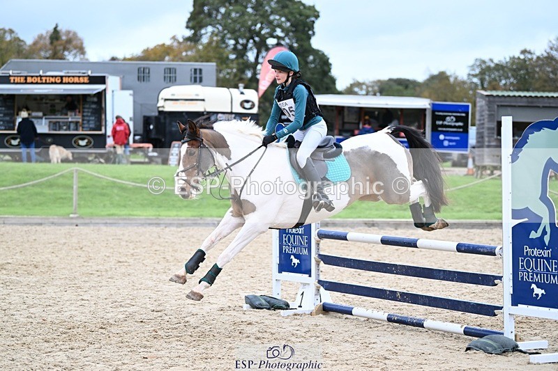 241117-142750-04585 - Cls 3 90-95cm 14.00 to 15.00