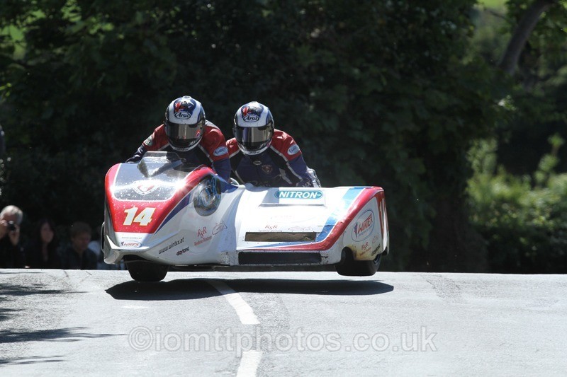 IMG_2307 - Sidecar Race 2 - TT 2013