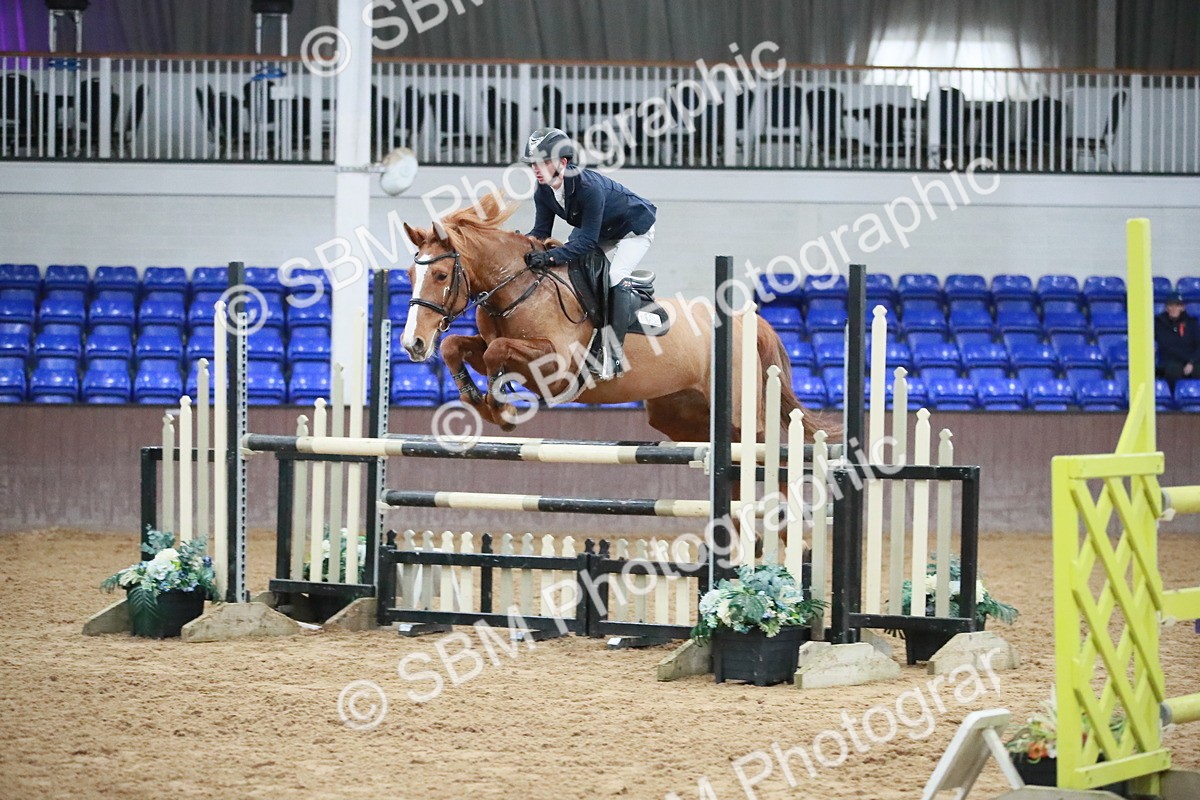 SBM_001134 - Class 4 - Senior Newcomers - 1.10m Open