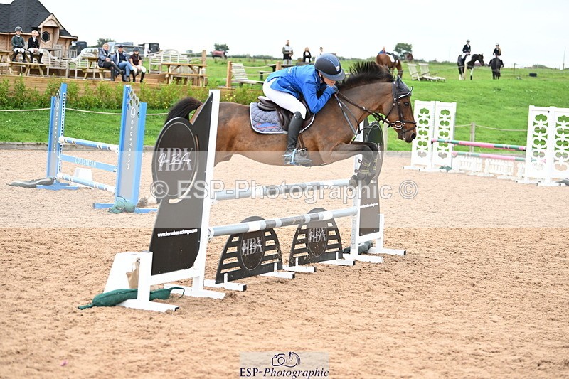 240907A-125709-01785 - Cls 3 Pony Medium Team 80cm & 90cm