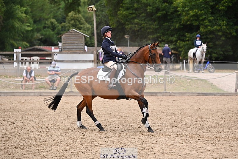 250802A-122343-02986 - B-086-Jordanne.Hobbs-FLASH.DIVA