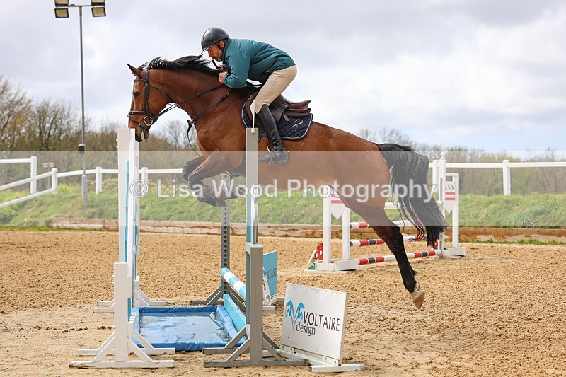 3E7A1742 - Class 7: Senior Newcomers/1.10m open
