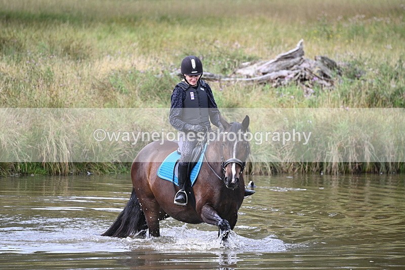 WJ7_1262 - Time at Water 10:09 to 10:47