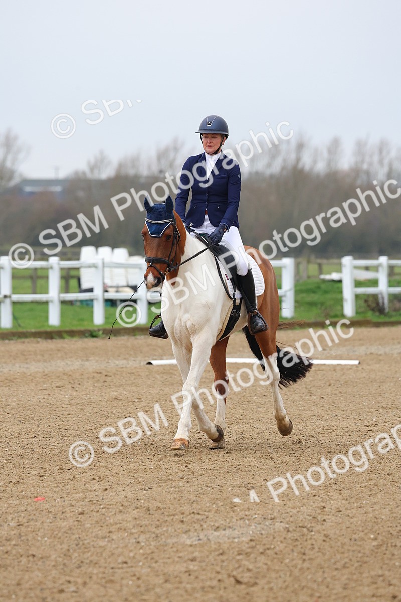 SBM_001175 - Class 8-11 - Novice 2 - Elementary 2