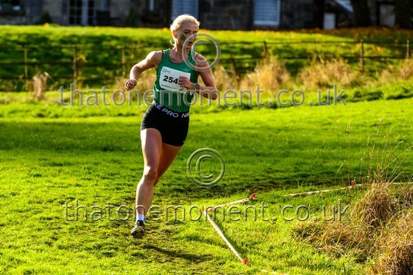 NatRel25-926234 - Senior Female Set Three